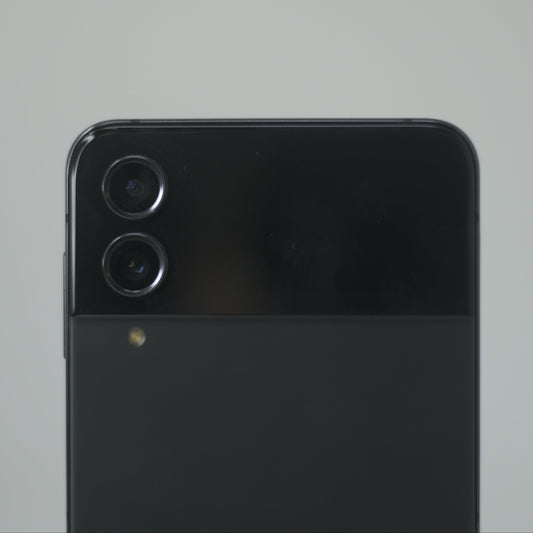 Samsung Galaxy Z Flip4